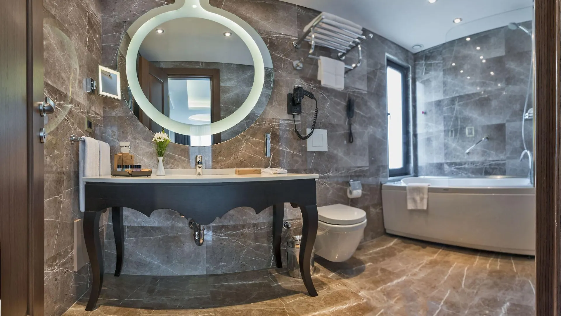 Istanbul Dora Hotel