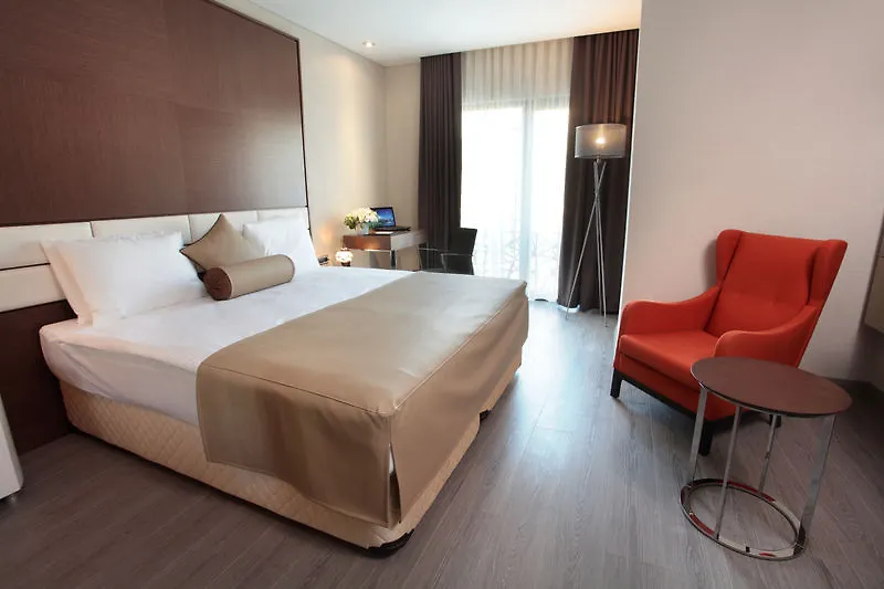 Istanbul Dora Hotel